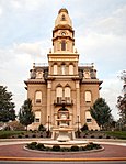 Bellefontaine-ohio-courthouse-fountain